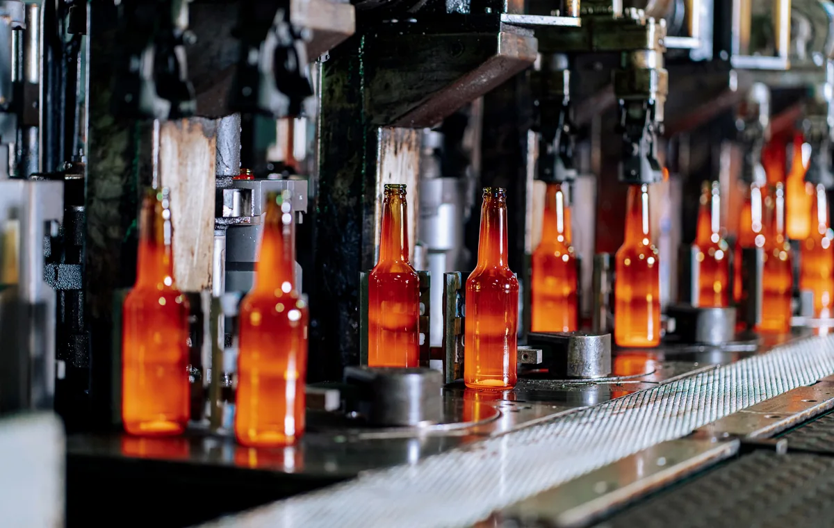 Capping & closure feeding in production
